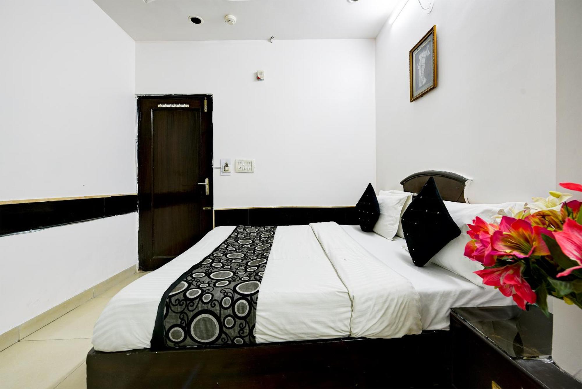 Hotel Shiva Intercontinental - New Delhi Railway Station - Paharganj Exterior foto